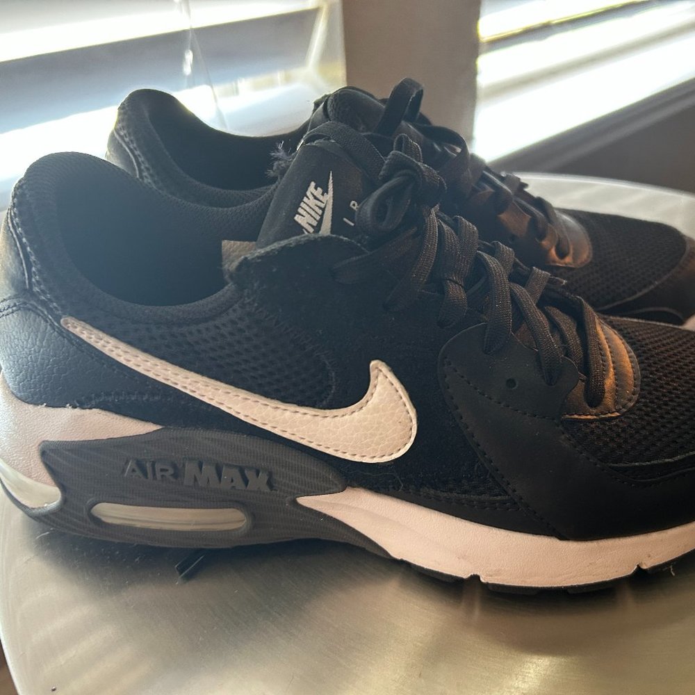 Nike Air Max Excee Women's Shoes Size 7.5